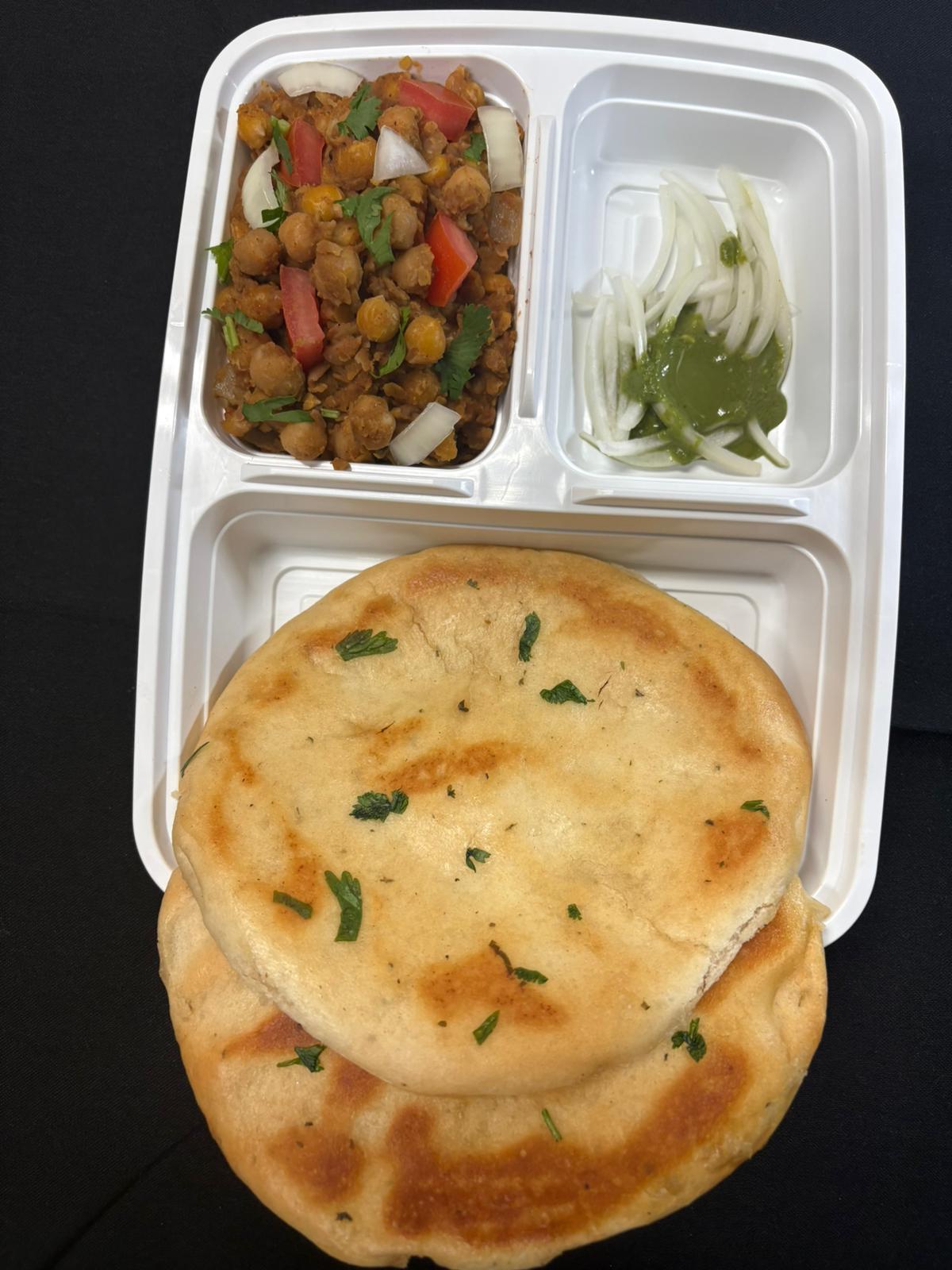 Kulcha Chhole