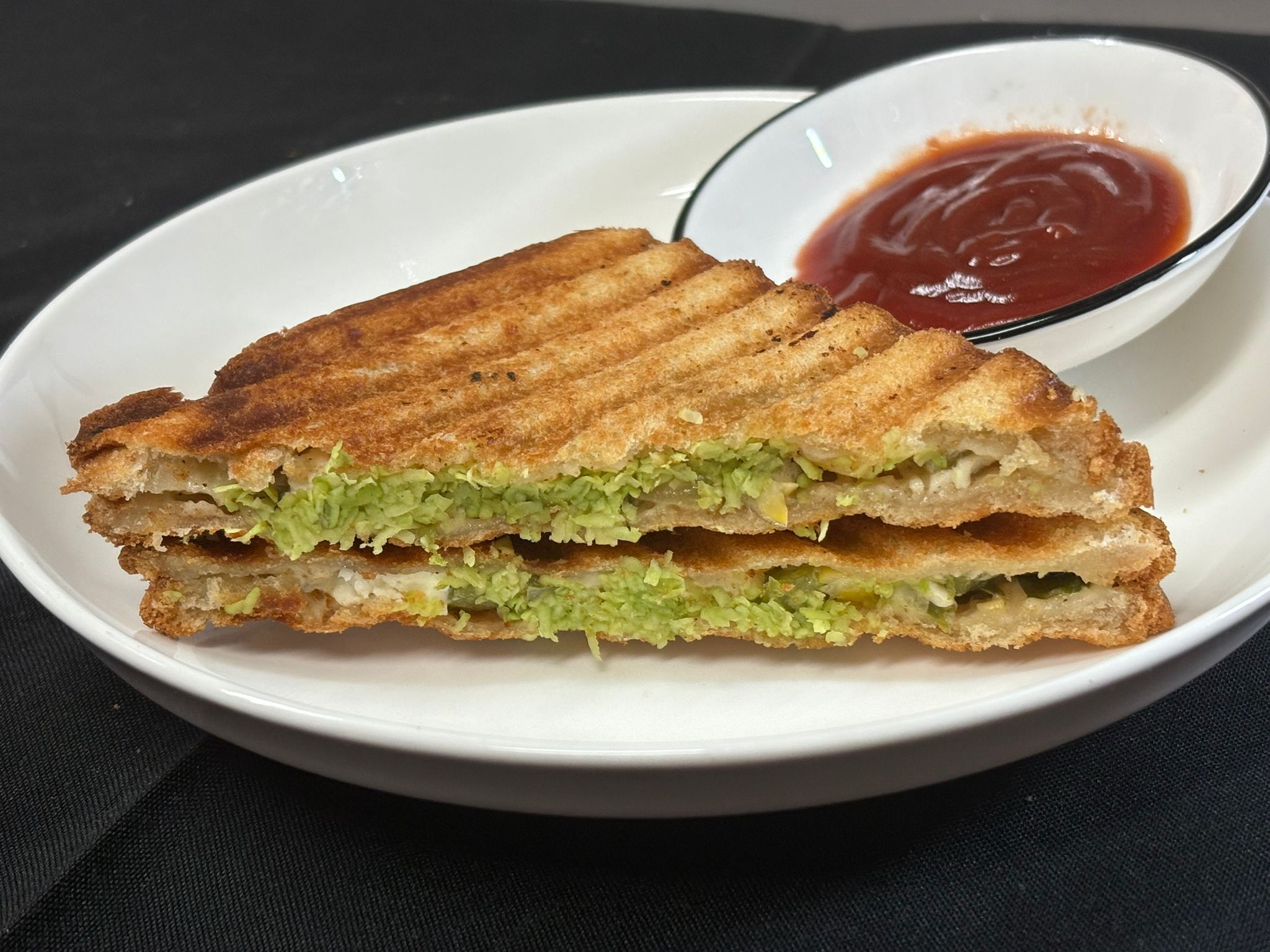 Avacado Grilled Sandwich